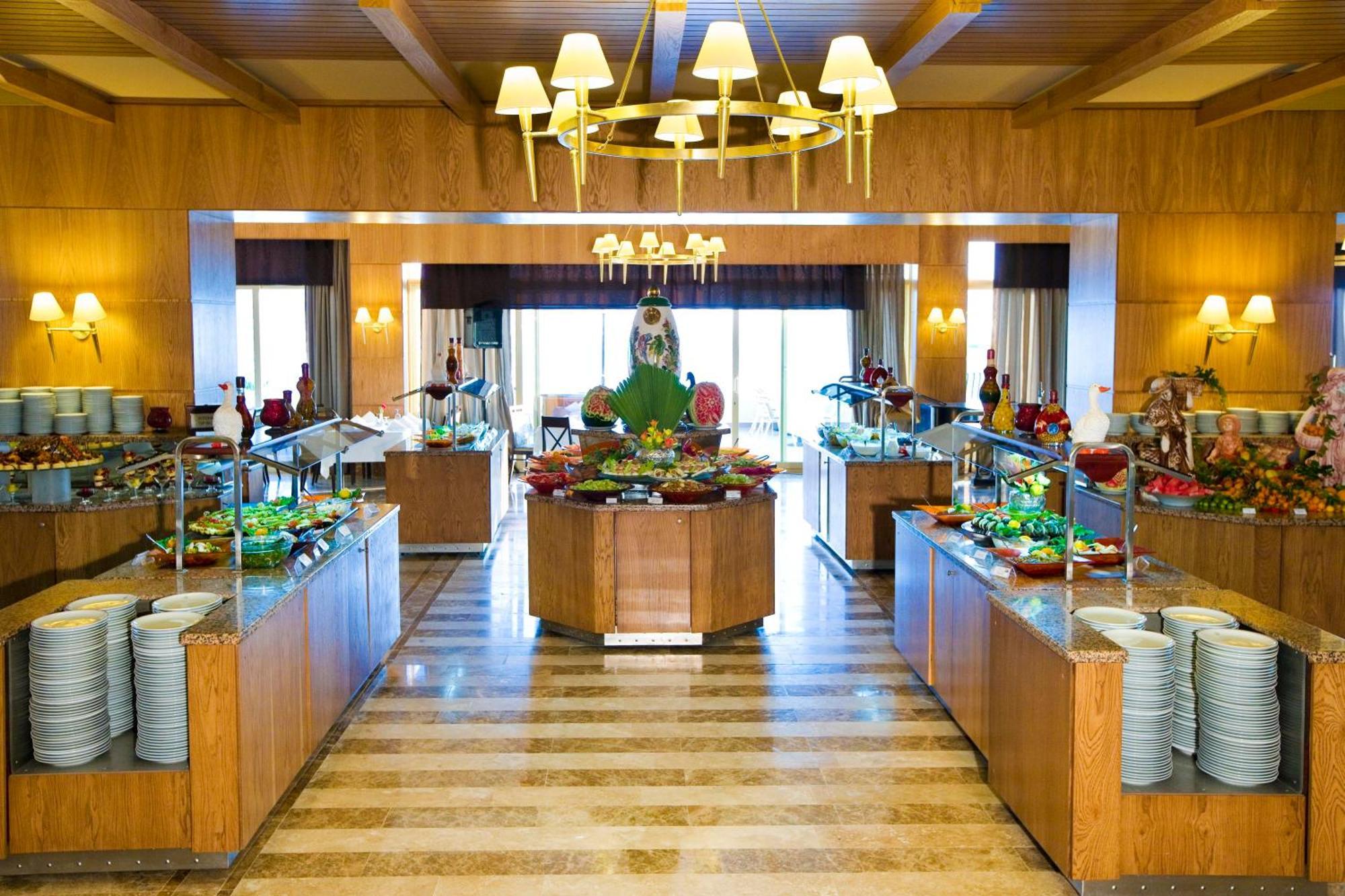 Fantasia Deluxe Hotel Кушадасы Экстерьер фото